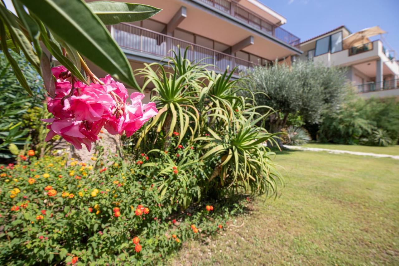Villa Arrecifes Fertilia Εξωτερικό φωτογραφία
